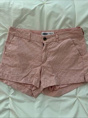 Old Navy 3” Blush Pink Eyelet Shorts